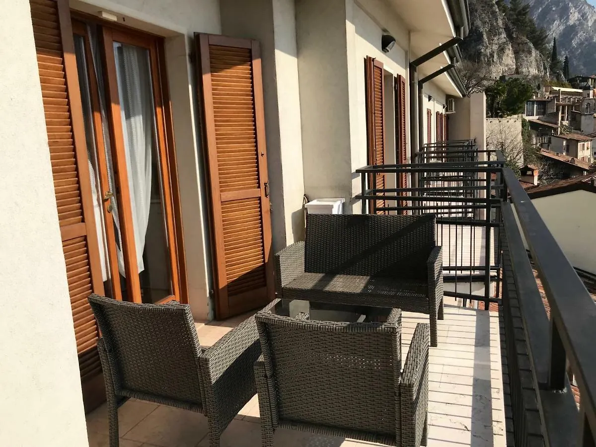 Villa Castello Limone sul Garda Italien